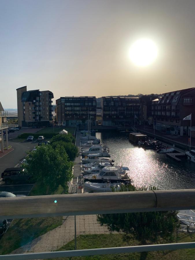 Blue Bay Studio Terrasse Deauville Eksteriør bilde